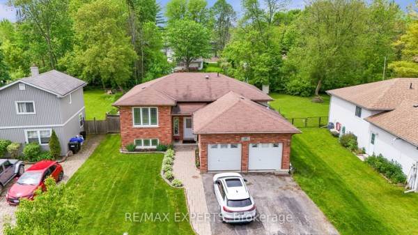 950 Gilmore Ave, Innisfil, ON L0L1W0 Photo 5