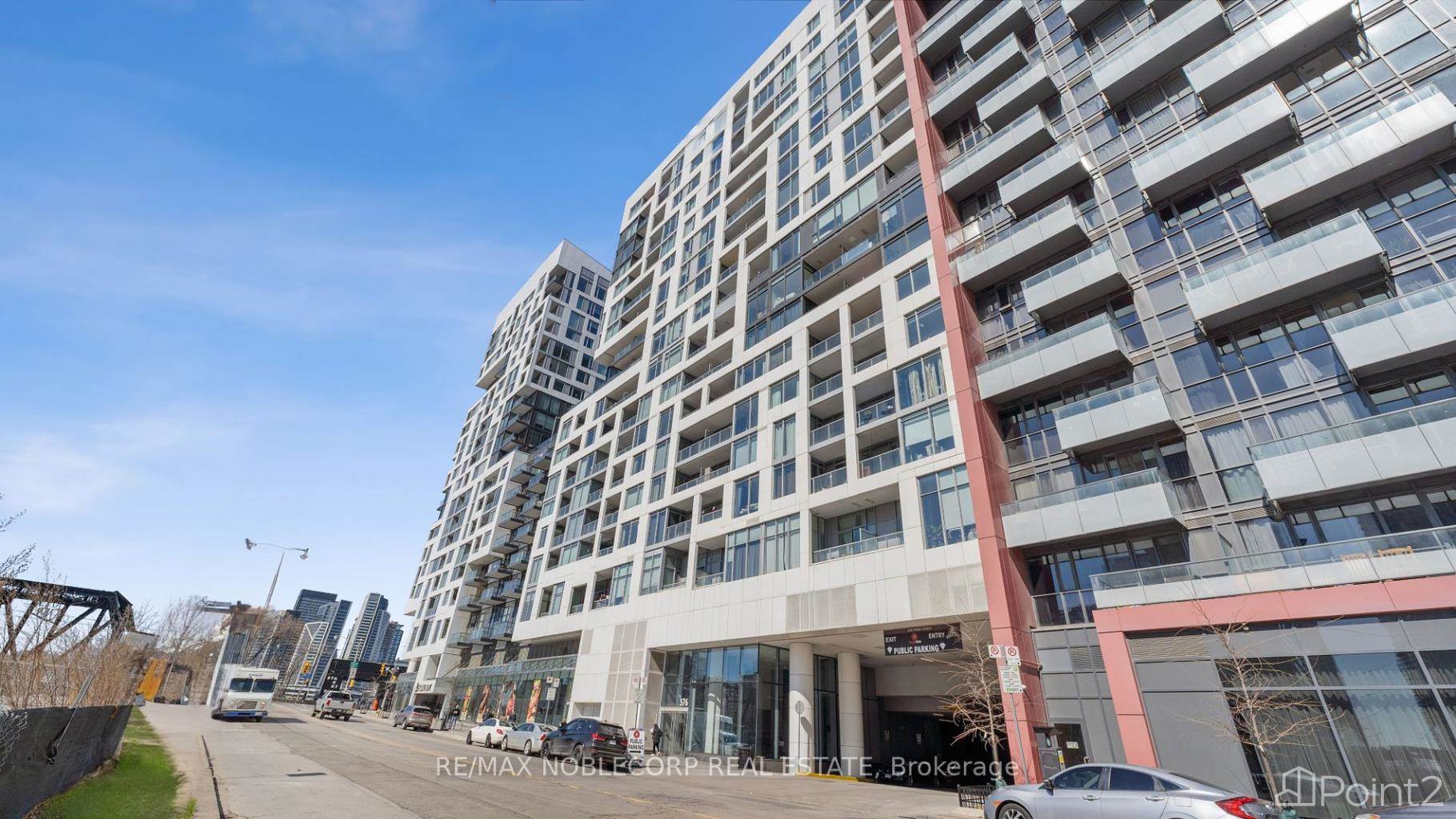 Residential Home For Sale |  | Toronto | M5V1C1