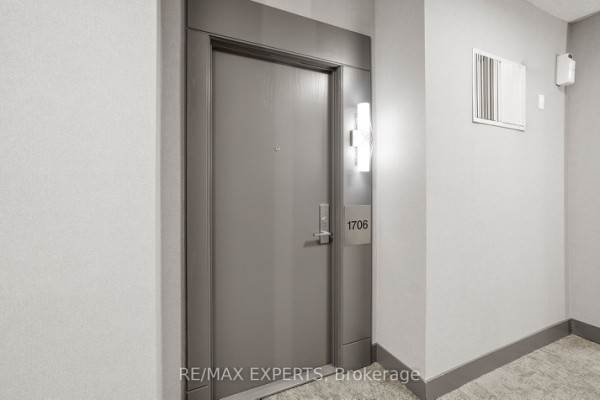 90 Absolute Ave, Mississauga, ON L4Z0A1 Photo 6