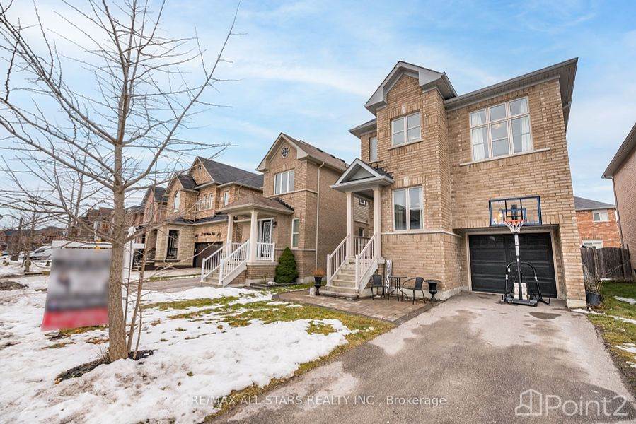 61 Wilf Morden Rd, Other, ON L4A0K1 Photo 3