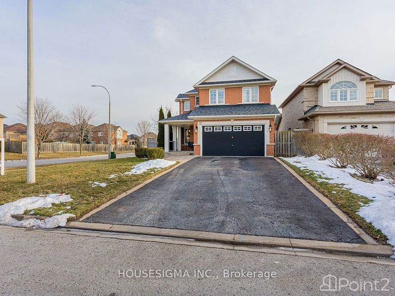 17 Lady May Dr, Whitby, ON L1R3A7 Photo 3