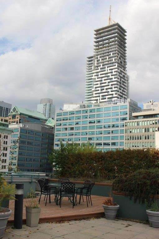 92 King St E, Toronto Sold Condo Ovlix