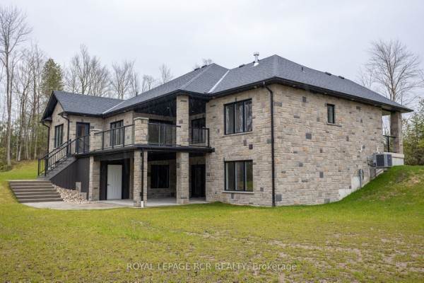 135 Louise Creek Cres, West Grey, ON N0G1S0 Photo 3