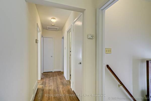 166 Moore Park Ave, Toronto, ON M2M1N2 Photo 7
