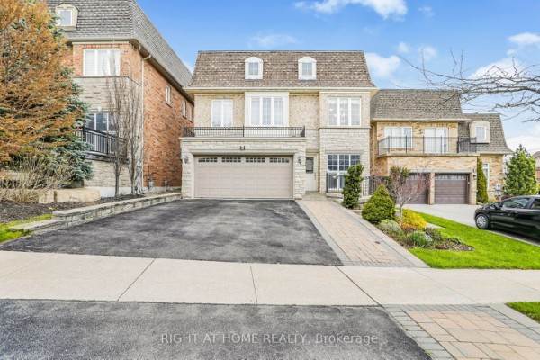 6 Hayhoe Lane, Vaughan, ON L4L0A9 Photo 2