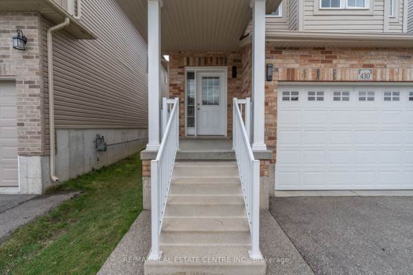 430 Woodbine Ave Ave, Kitchener, ON N2R0A6 Photo 3