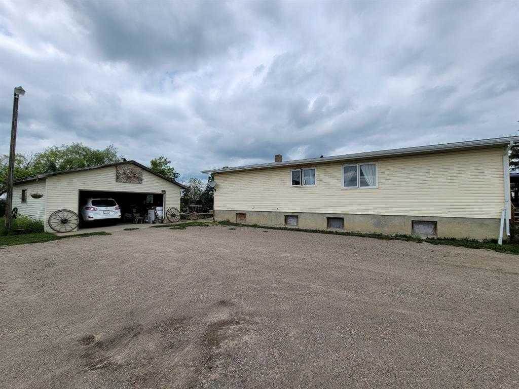 63064 Hwy 846, Stirling, AB T0K2E0 Photo 2