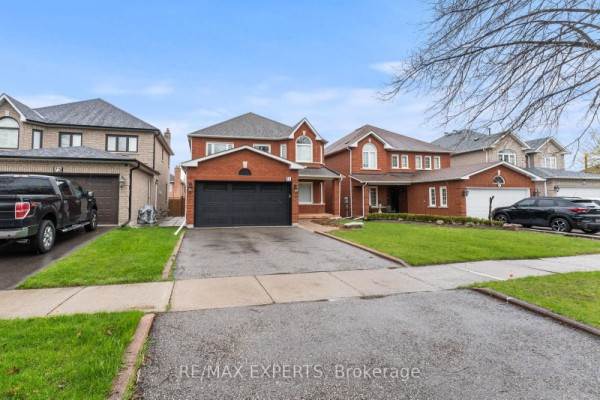 71 Castlepoint Dr, Vaughan, ON L4H1B8 Photo 4