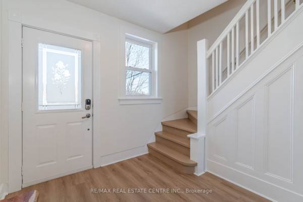 25 Mill St, Mississauga, ON L5M1Y3 Photo 5
