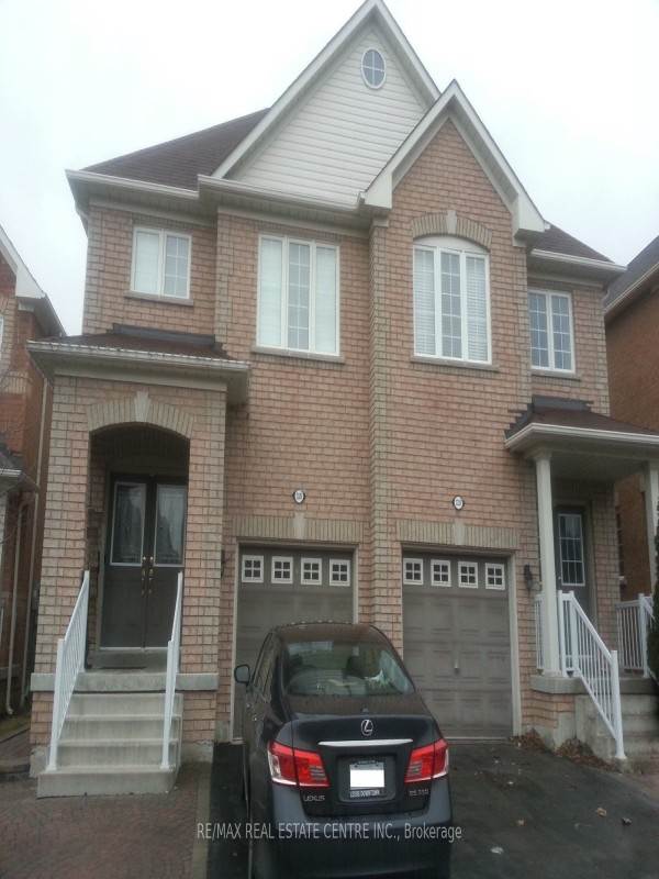 3326 Flagstone Dr, Mississauga, ON L5M7T7 Photo 2