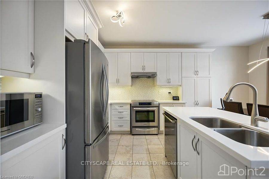 317 Moody Dr, Vaughan, ON L4H3Z6 Photo 6