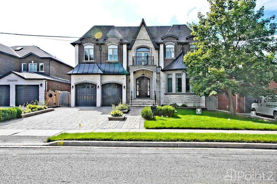 73 Stockdale Cres, Richmond Hill, ON L4C3T1 Photo 2