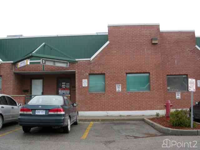 Commercial For Rent | Steeles Fenmar | Toronto | M9W1N7