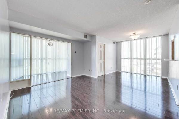 285 Enfield Pl, Mississauga, ON L5B3Y6 Photo 7
