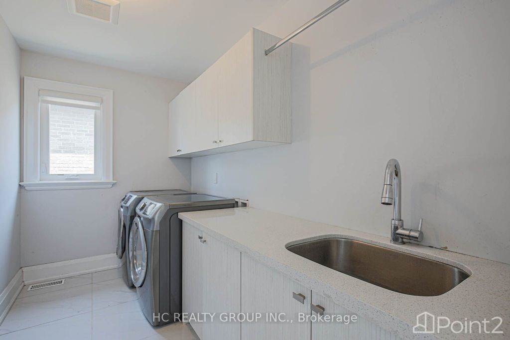 113 Patricia Ave, Other, ON M2M1J3 Photo 3