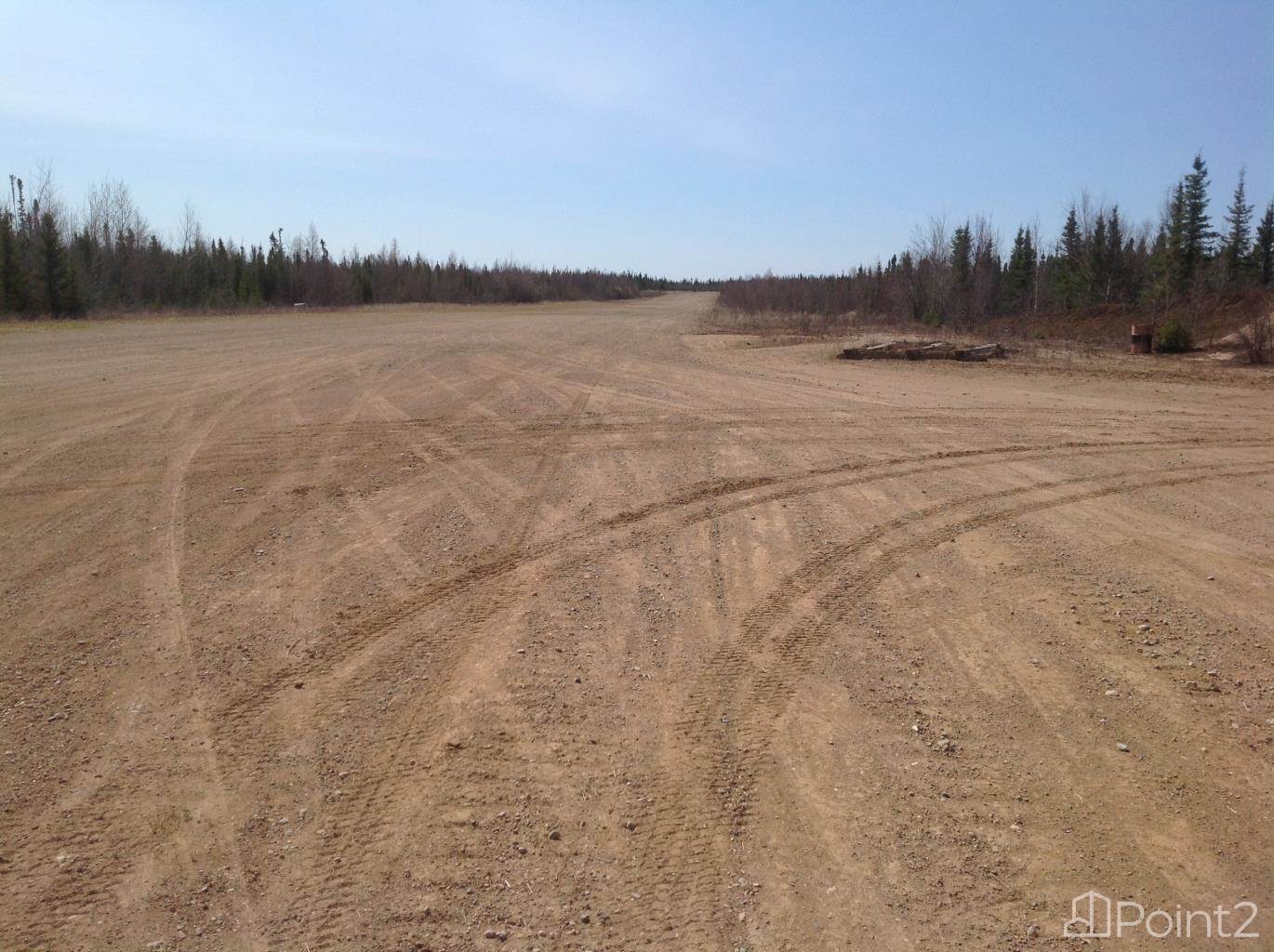 Manitoba Ne Fly In Lodge Both Airstrip & Lodge On Owned Property Almost 60 Acres, Other, MB R0B0M0 Photo 3