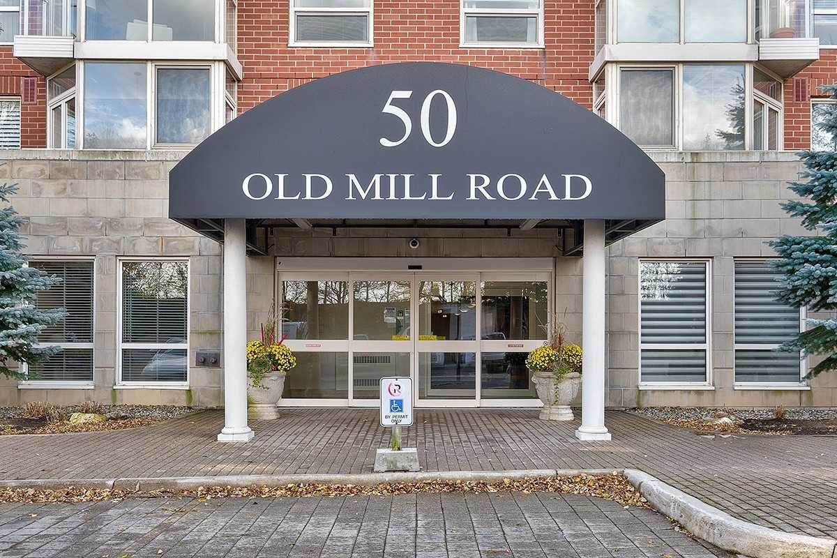 50 Old Mill Rd, Oakville, ON L6J7W1 Photo 2