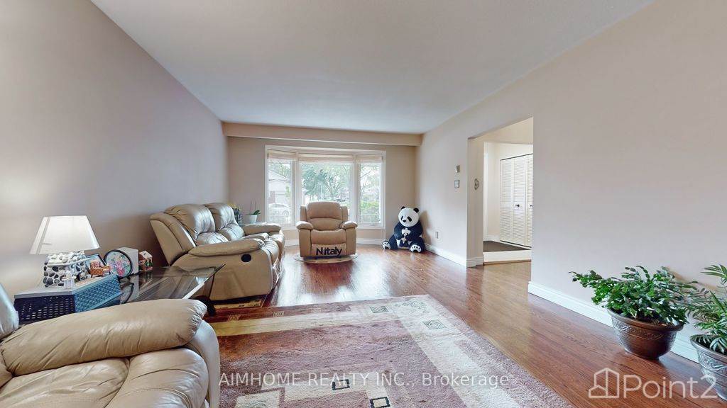 55 Kenmanor Blvd, Other, ON M1W1R8 Photo 3